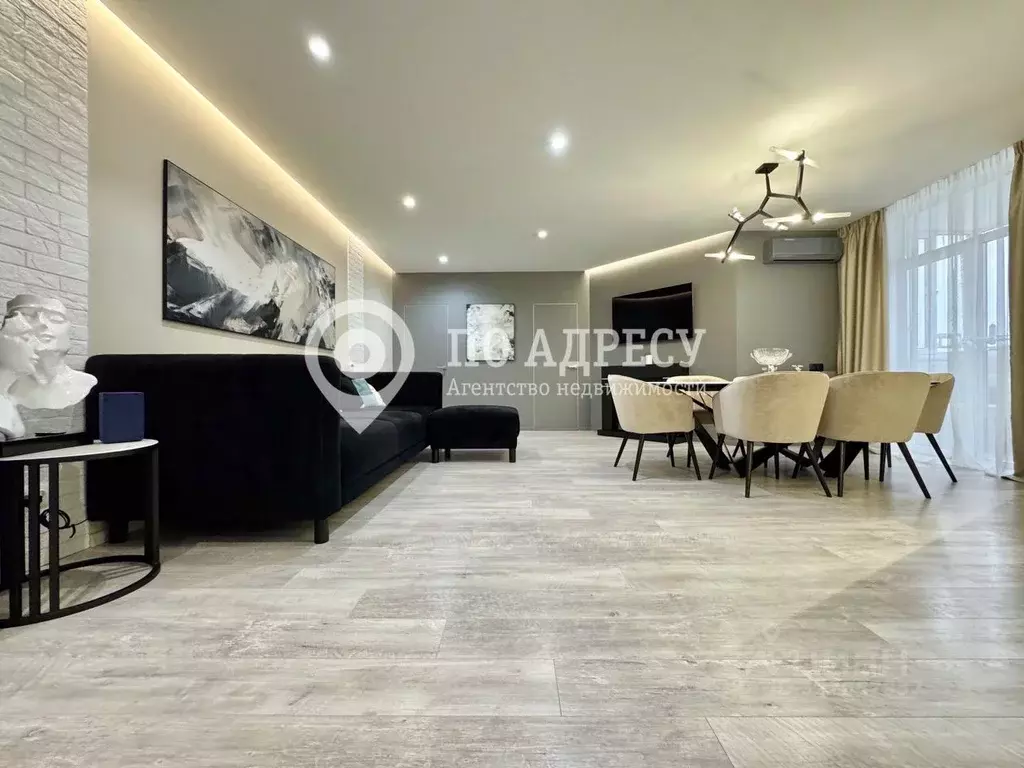 4-к кв. Саратовская область, Саратов Лунная ул., 30А (101.0 м) - Фото 1