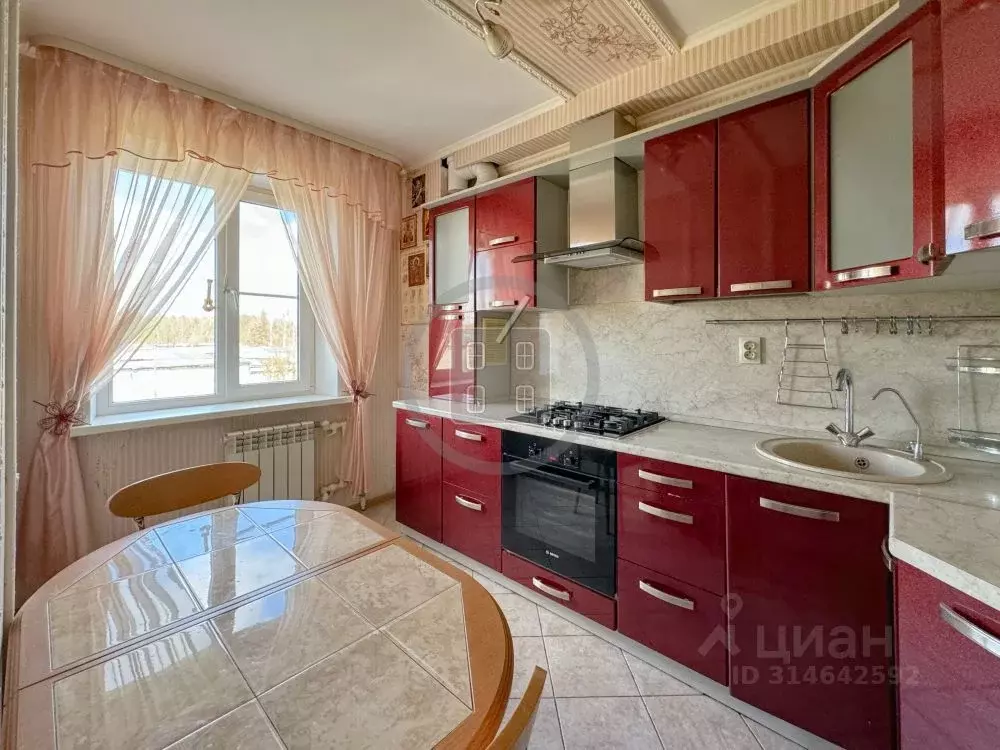 3-к кв. Калужская область, Калуга ш. Грабцевское, 83 (61.5 м) - Фото 0