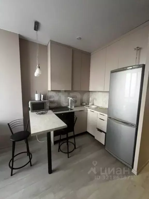 3-к кв. Амурская область, Благовещенск ул. Чайковского, 100/2 (69.0 м) - Фото 1