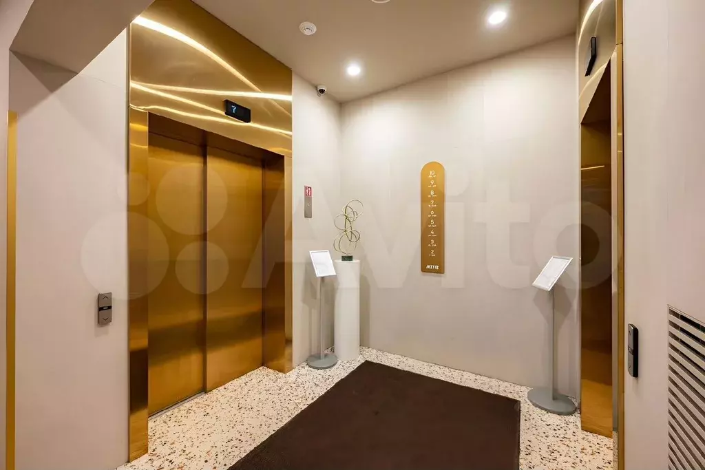 Апартаменты-студия, 38 м, 3/10 эт. - Фото 1