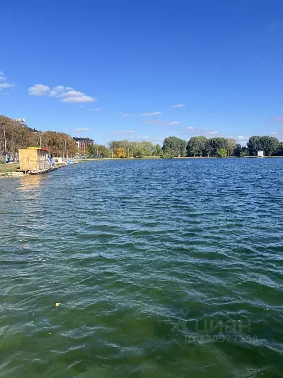2-к кв. Ставропольский край, Ессентуки Октябрьская ул., 8 (63.3 м) - Фото 2