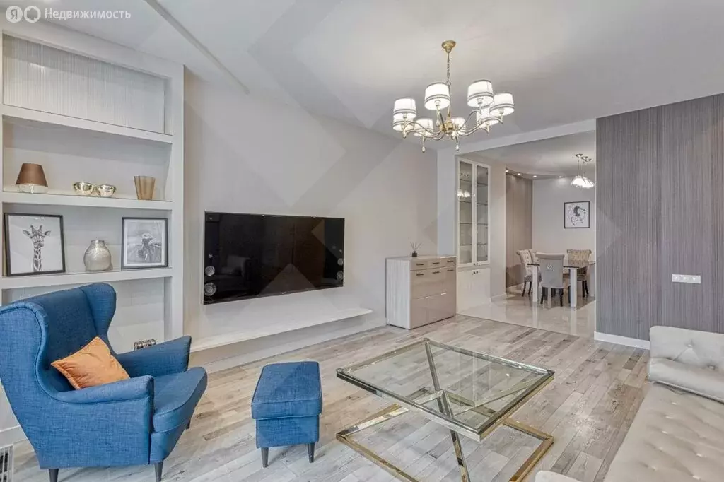 3-комнатная квартира: Москва, Нежинская улица, 1к2 (120 м) - Фото 1