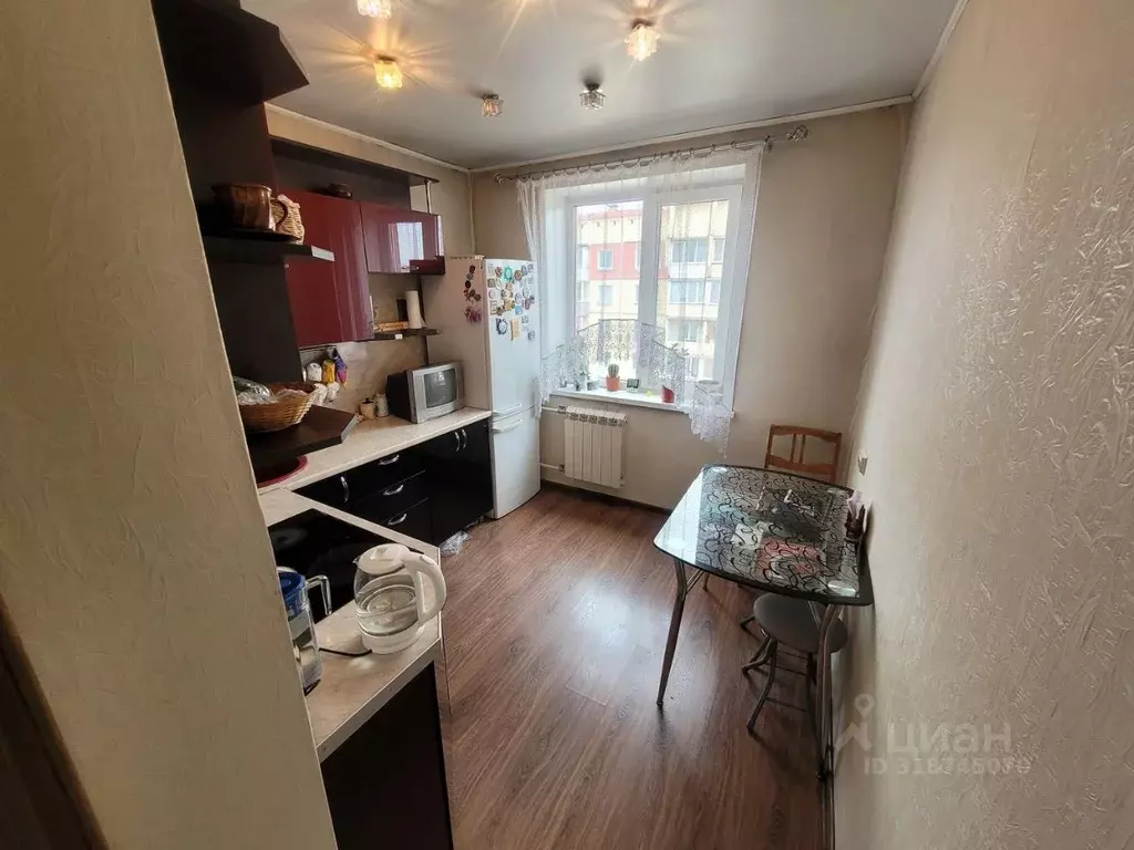 3-к кв. Кемеровская область, Новокузнецк ул. Звездова, 20 (64.5 м) - Фото 0