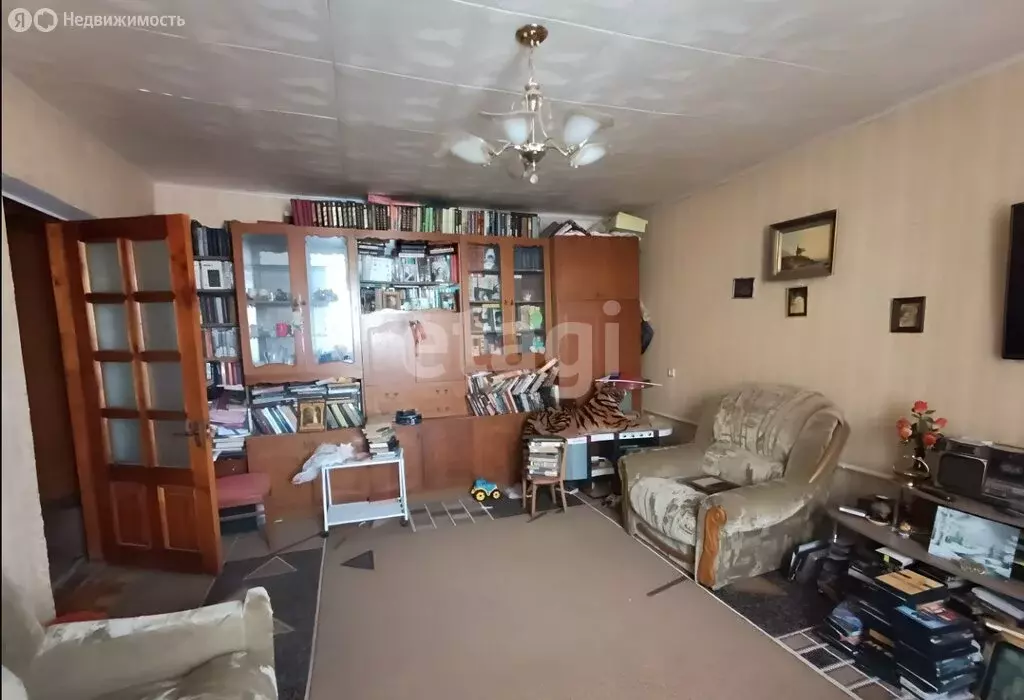 3-комнатная квартира: Симферополь, улица Пушкина, 28 (79.8 м) - Фото 2