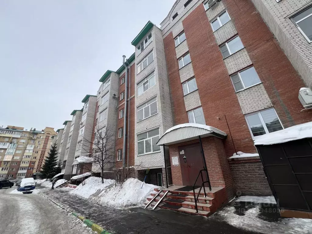 3-к кв. Омская область, Омск ул. Перелета, 18 (84.0 м) - Фото 0