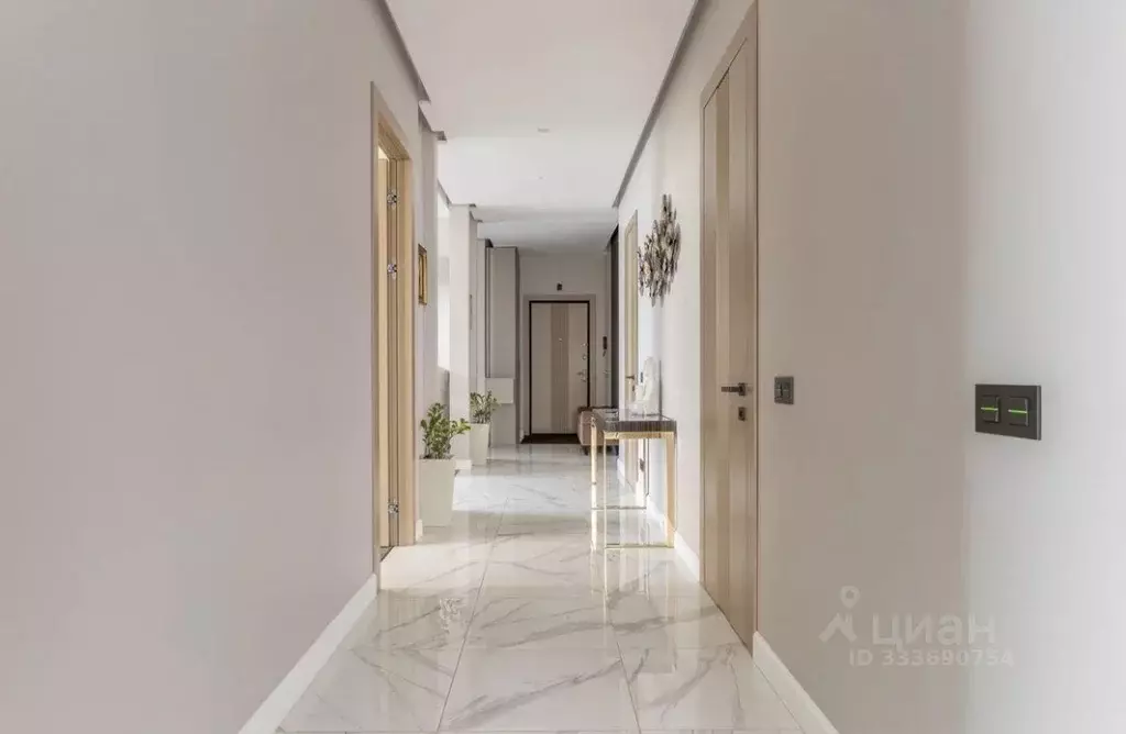 Квартира, 4 комнаты, 134 м - Фото 1