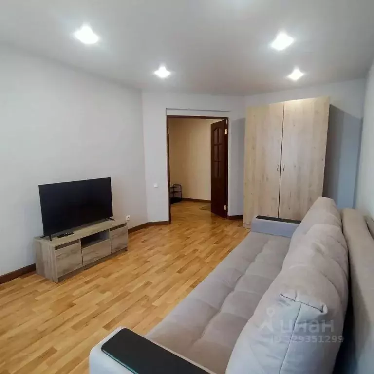 1-к кв. Татарстан, Казань ул. Чингиза Айтматова, 5 (44.0 м) - Фото 2