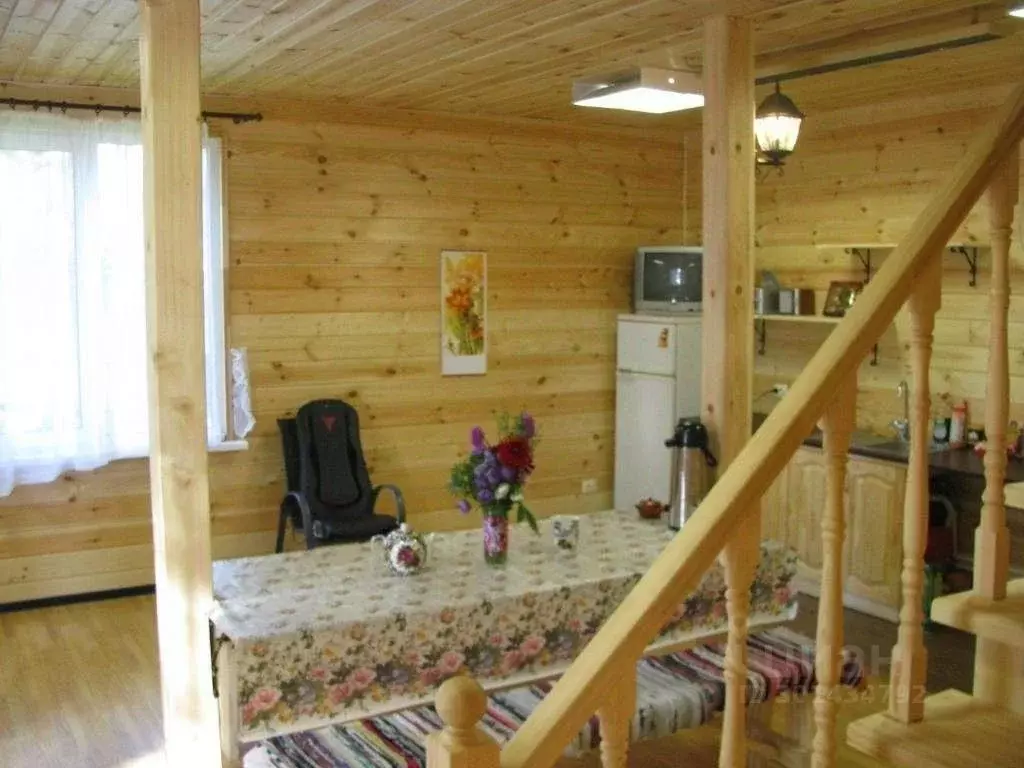 Комната Ленинградская область, Гатчинский район, Вырица городской ... - Фото 1