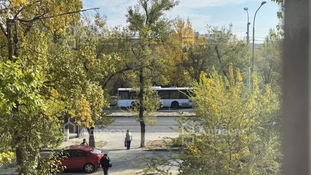 1-к кв. Волгоградская область, Волгоград ул. 64-й Армии, 121 (32.1 м) - Фото 1