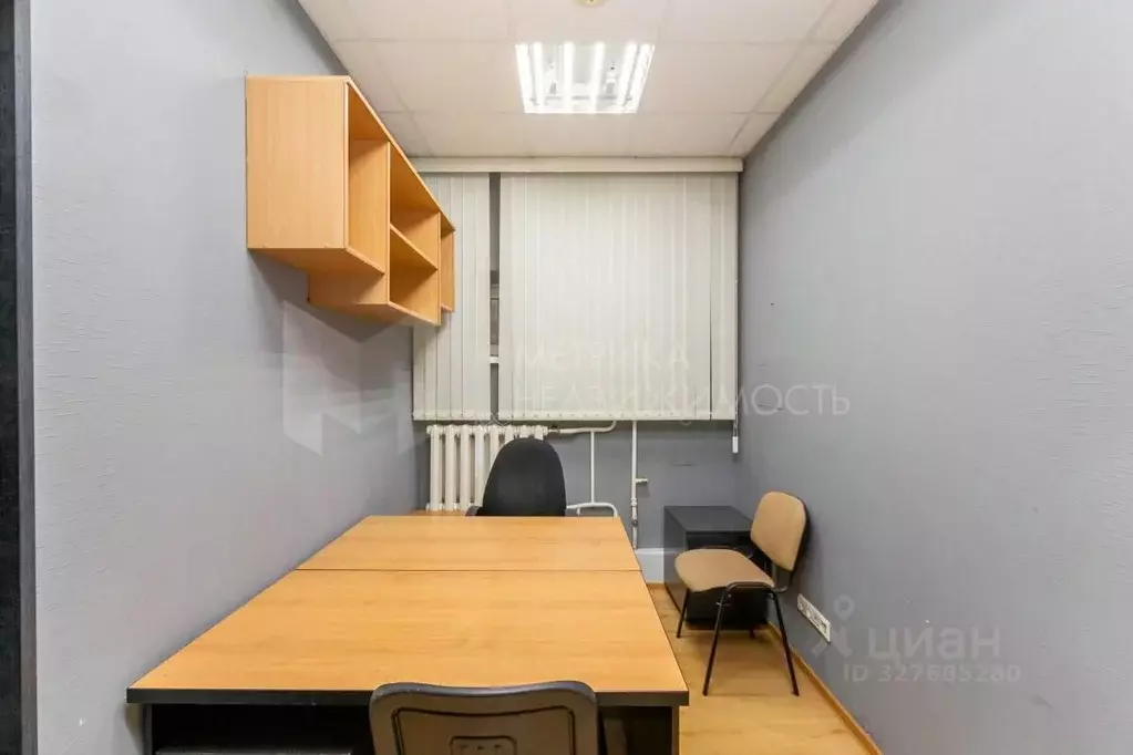 Офис в Тюменская область, Тюмень ул. Чернышевского, 2Бк9 (215 м) - Фото 1