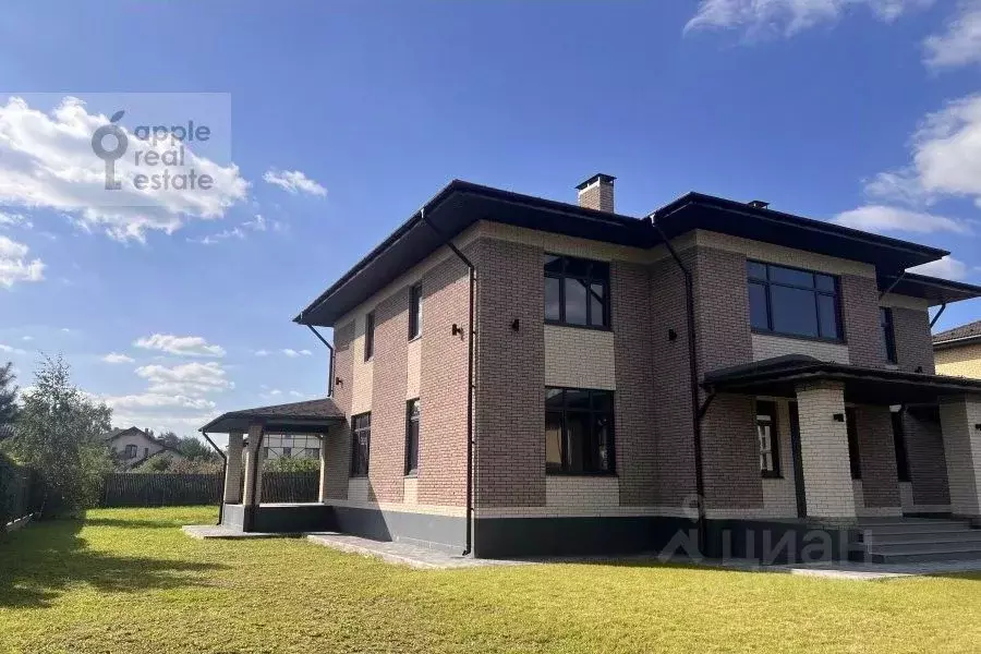 Дом в Москва д. Большое Свинорье, ул. Перспективная (330 м) - Фото 2