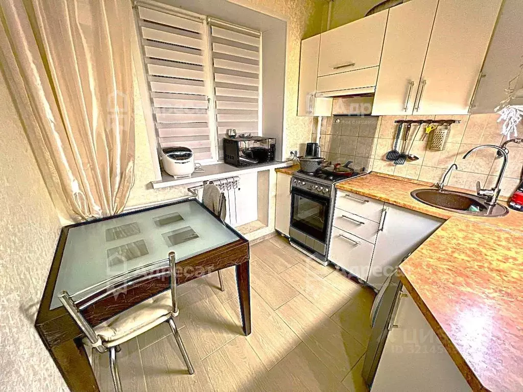 3-к кв. Волгоградская область, Волгоград ул. Пархоменко, 45 (60.8 м) - Фото 2