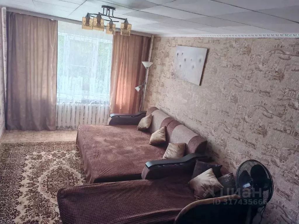 2-к кв. Новгородская область, Старая Русса ул. Гостинодворская, 22 ... - Фото 1