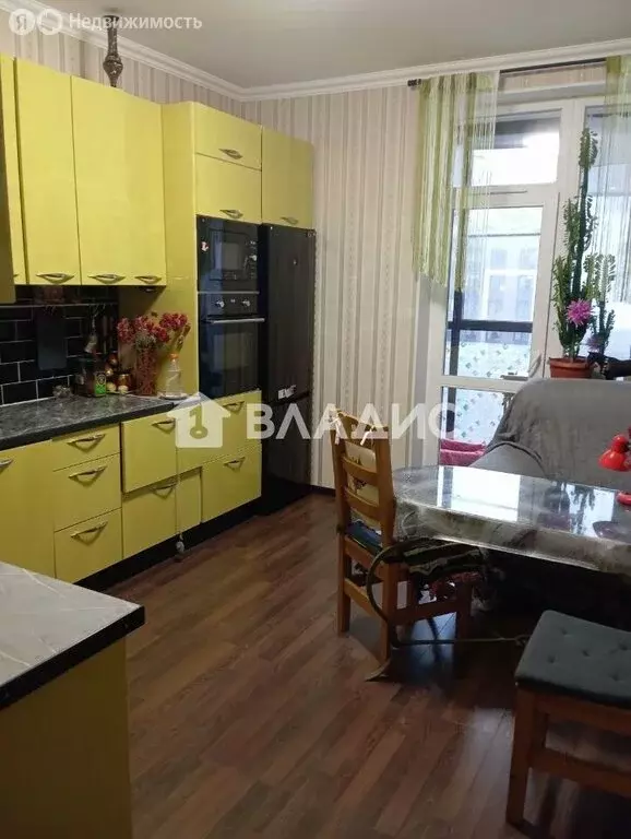 2-комнатная квартира: посёлок Шушары, Школьная улица, 17 (58.4 м) - Фото 1