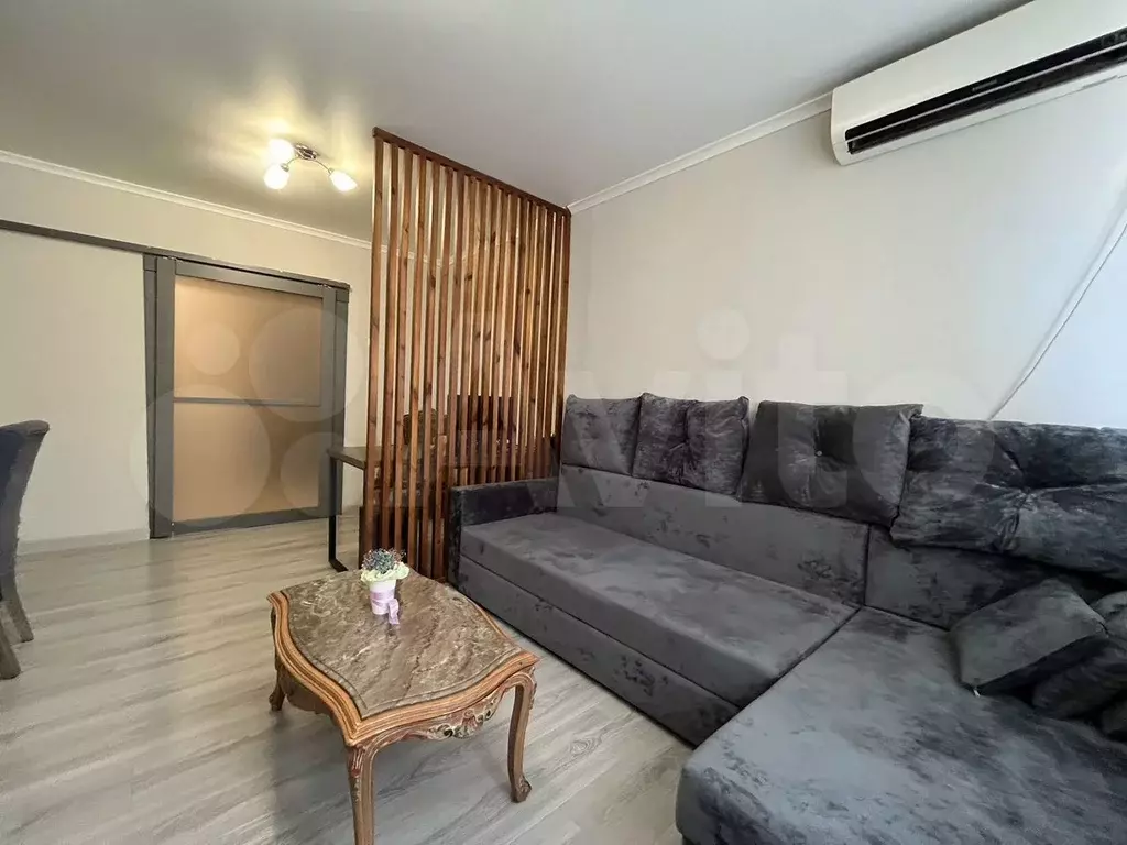 2-к. квартира, 54 м, 8/9 эт. - Фото 0