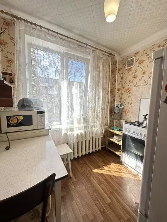 2-к. квартира, 46 м, 2/5 эт. - Фото 0