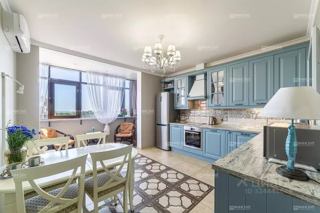 2-к кв. Краснодарский край, Сочи Виноградная ул., 2/3 (71.6 м) - Фото 1