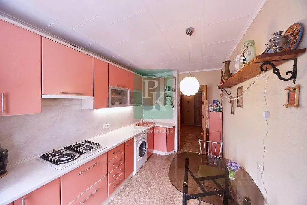 4-к кв. Севастополь ул. Астана Кесаева, 5/3 (75.4 м) - Фото 1