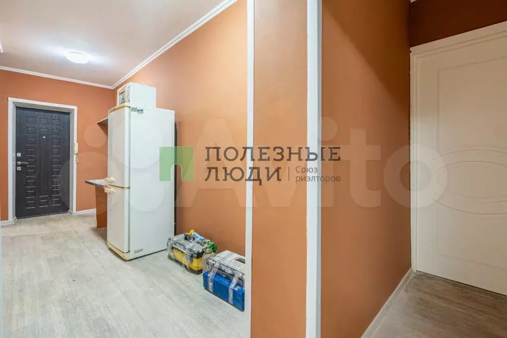 2-к. квартира, 63 м, 1/10 эт. - Фото 0
