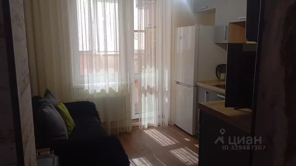 1-к кв. Омская область, Омск ул. Туполева, 2 (38.5 м) - Фото 2