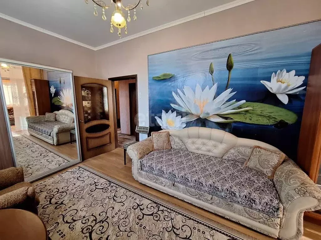 3-к кв. Крым, Сакский район, Новофедоровка пгт ул. Сердюкова (76.0 м) - Фото 1