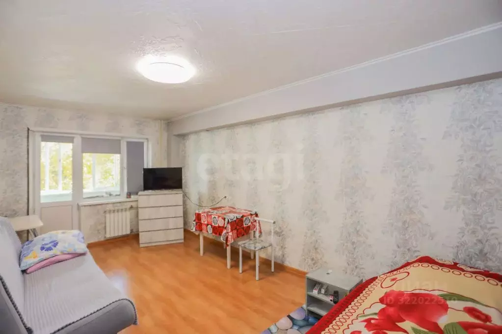 1-к кв. Иркутская область, Ангарск 92/93 кв-л, 15 (34.9 м) - Фото 1