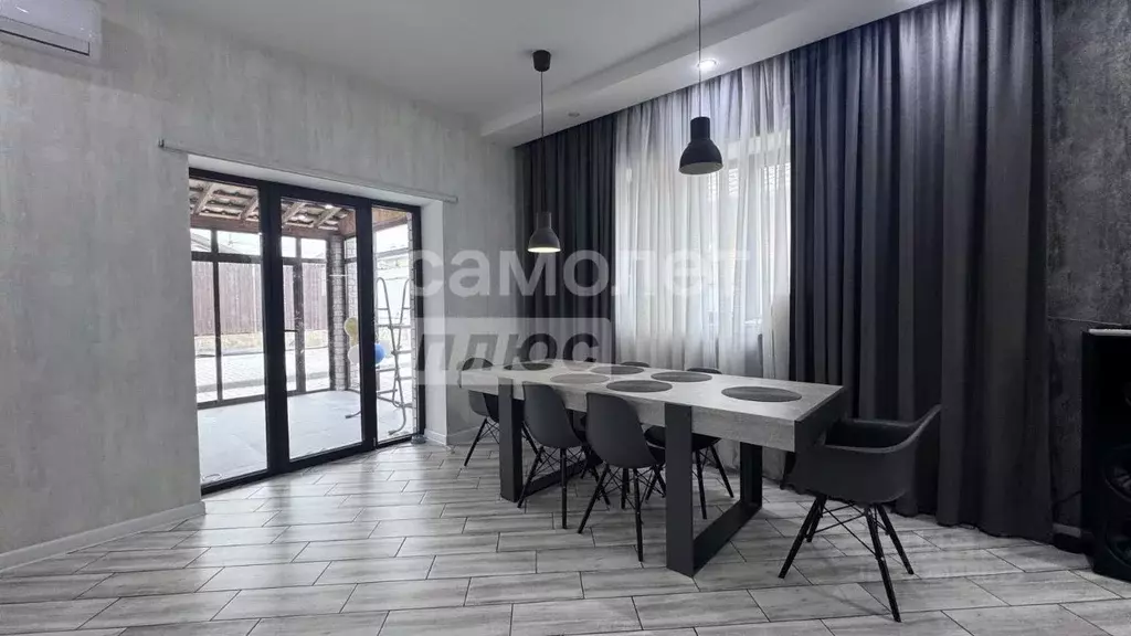 Дом в Волгоградская область, Волгоград Персиковая ул., 16А (156 м) - Фото 1