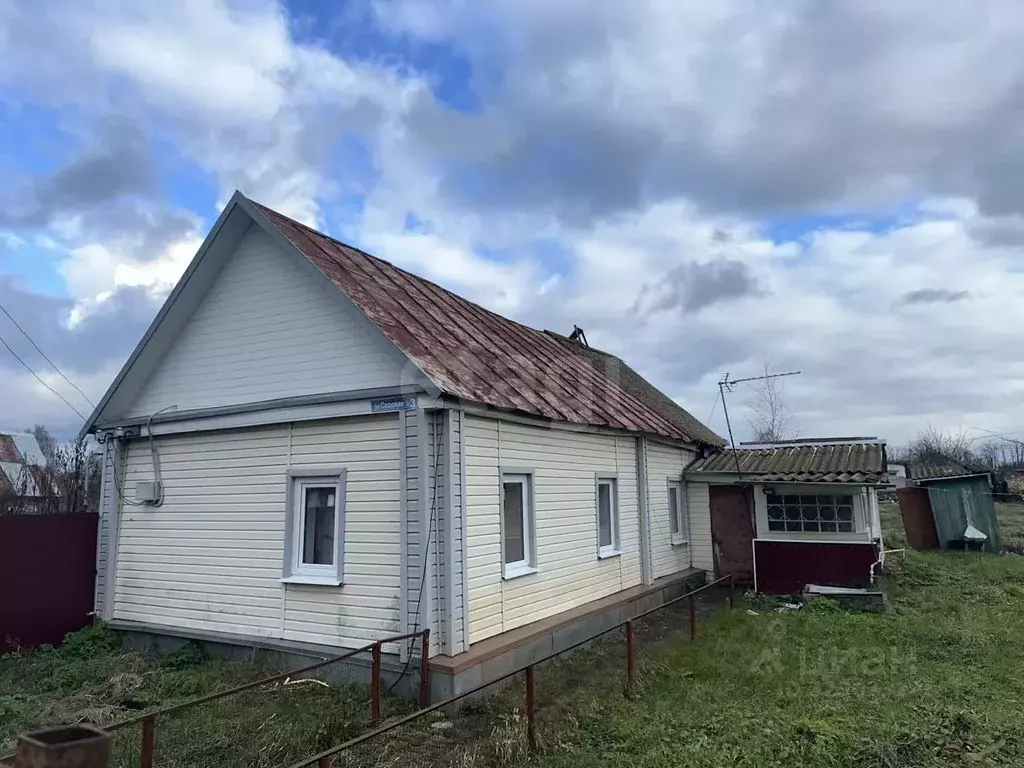Дом в Брянская область, Комаричский район, пос. Лопандино ул. Садовая ... - Фото 1