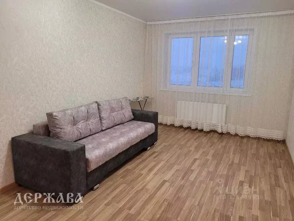 1-к кв. Белгородская область, Старый Оскол Степной мкр, 31 (47.0 м) - Фото 0