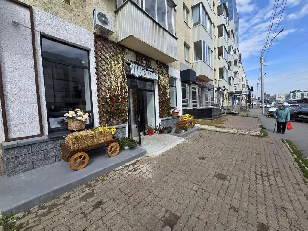 Помещение свободного назначения в Башкортостан, Уфа ул. Цюрупы, 91 (64 ... - Фото 2