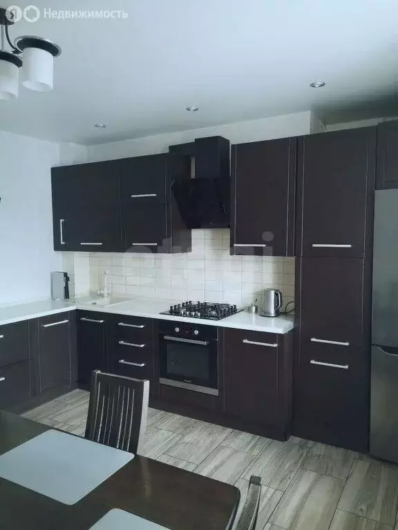 4-комнатная квартира: Калининград, улица Маршала Баграмяна, 36 (109.1 ... - Фото 0