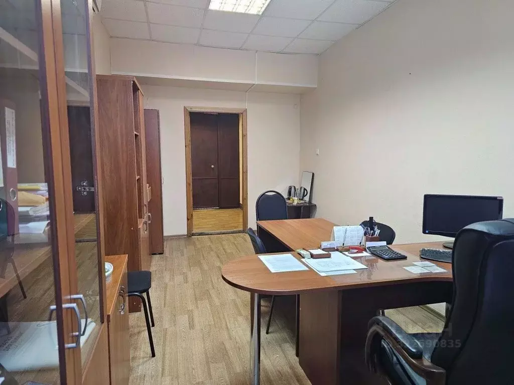 Офис в Новгородская область, Великий Новгород ул. Германа (16 м) - Фото 2