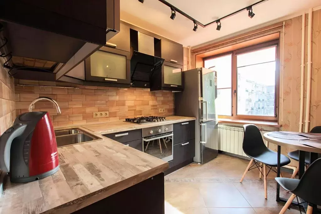 2-к кв. Санкт-Петербург Благодатная ул., 20 (42.0 м) - Фото 0