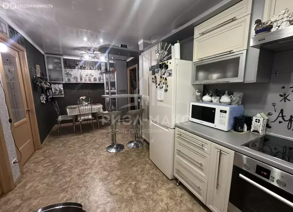 2-комнатная квартира: Брянск, Унечская улица, 99 (53.8 м) - Фото 2