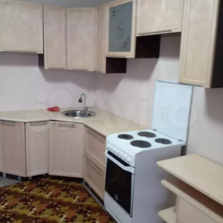 1-к. квартира, 40 м, 4/5 эт. - Фото 0