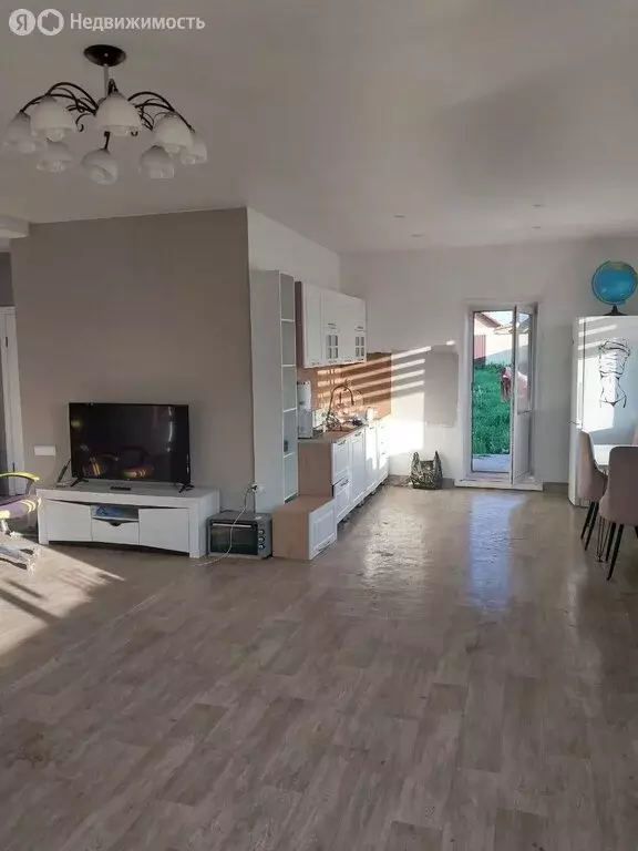 Дом в село Есаулово, улица Жукова (90 м) - Фото 2