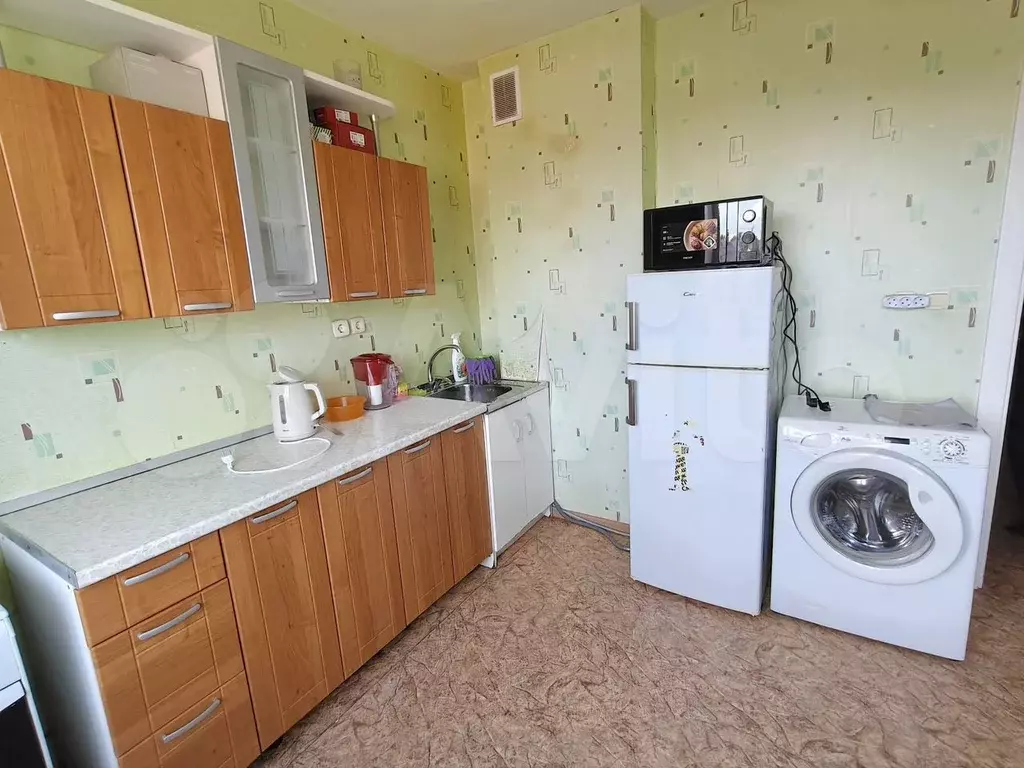 1-к. квартира, 37 м, 3/17 эт. - Фото 0