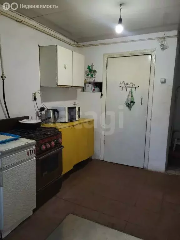 Дом в Белгородская область, рабочий посёлок Волоконовка, улица ... - Фото 1