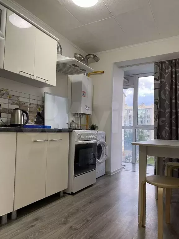1-к. квартира, 28 м, 3/6 эт. - Фото 1