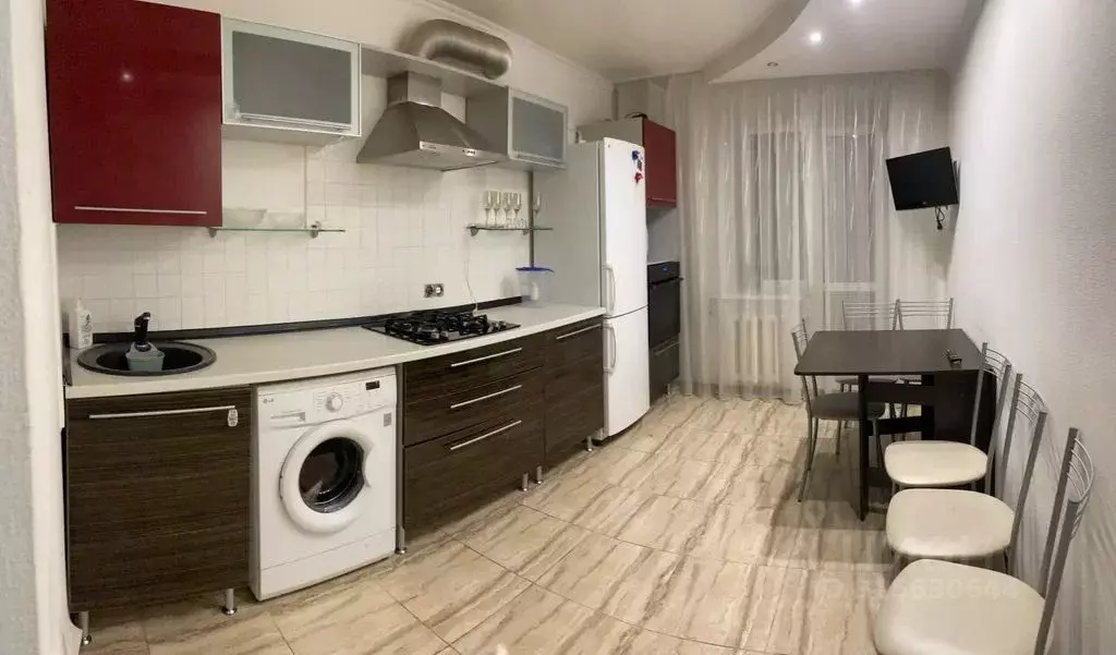 2-к кв. Татарстан, Казань ул. Юлиуса Фучика, 82 (60.0 м) - Фото 1