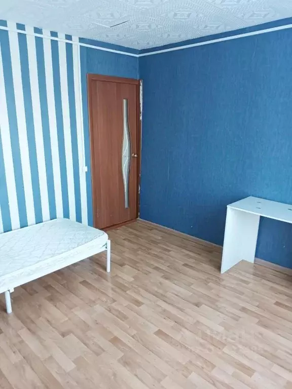 3-к кв. Омская область, Таврический район, пос. Новоуральский Школьная ... - Фото 2