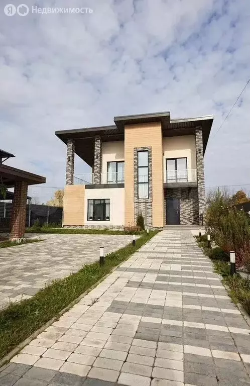 Дом в село Большие Кабаны, улица Туполева, 7 (182 м) - Фото 1