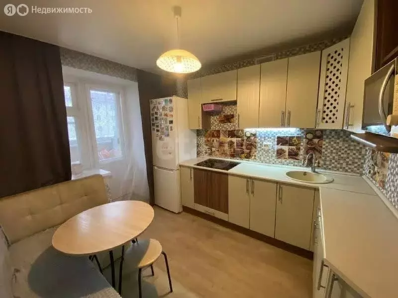 1-комнатная квартира: Курган, жилой район Заозёрный, 11-й микрорайон, ... - Фото 1