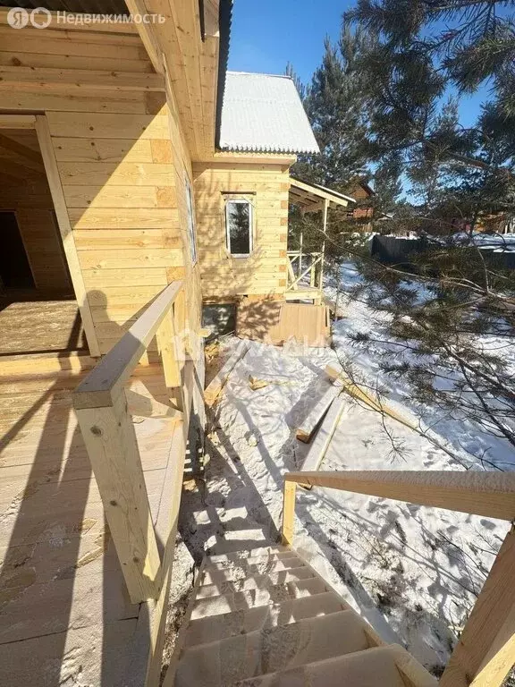 Дом в Улан-Удэ, микрорайон Солнечный, улица Балдано (190 м) - Фото 1