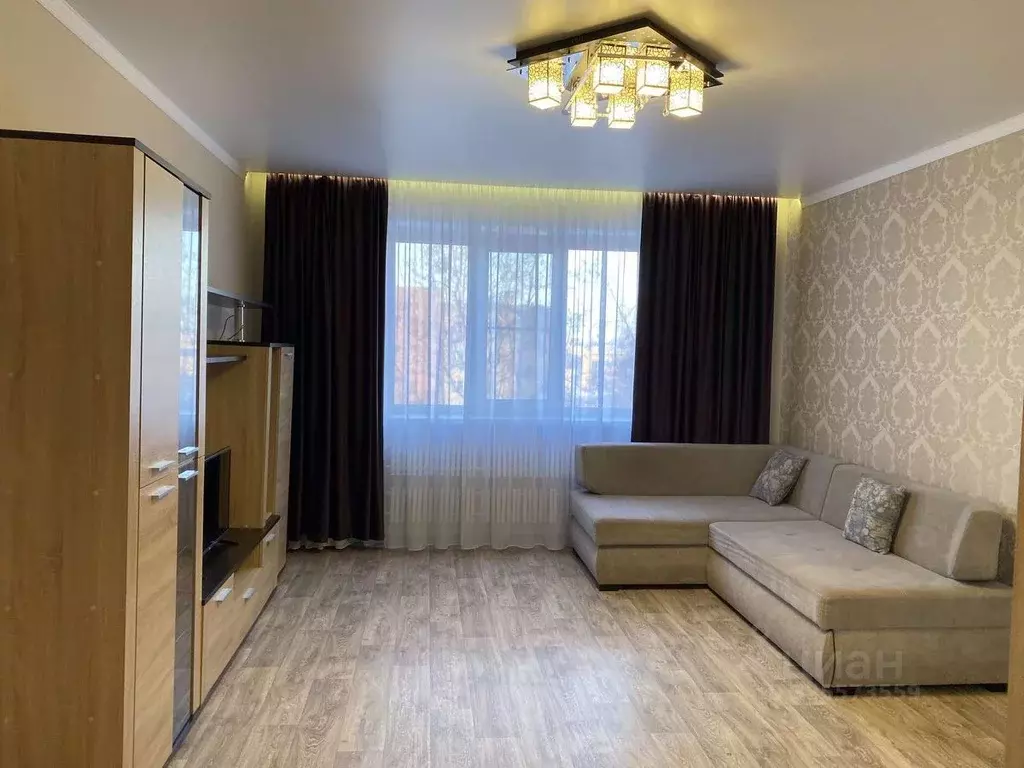 1-к кв. Белгородская область, Старый Оскол Восточный мкр, 16 (42.0 м) - Фото 1