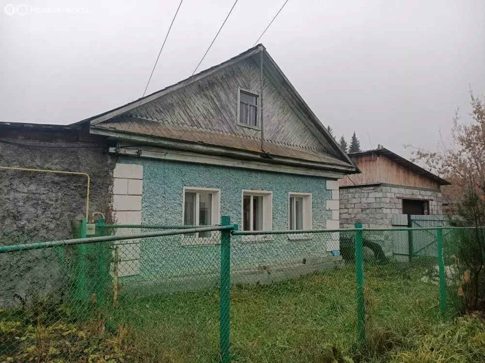 Дом в Ревда, улица Новаторов, 3 (102.3 м) - Фото 1