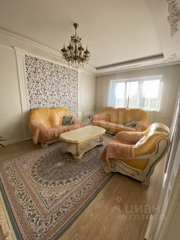 3-к кв. Ханты-Мансийский АО, Когалым Прибалтийская ул., 15 (68.3 м) - Фото 0