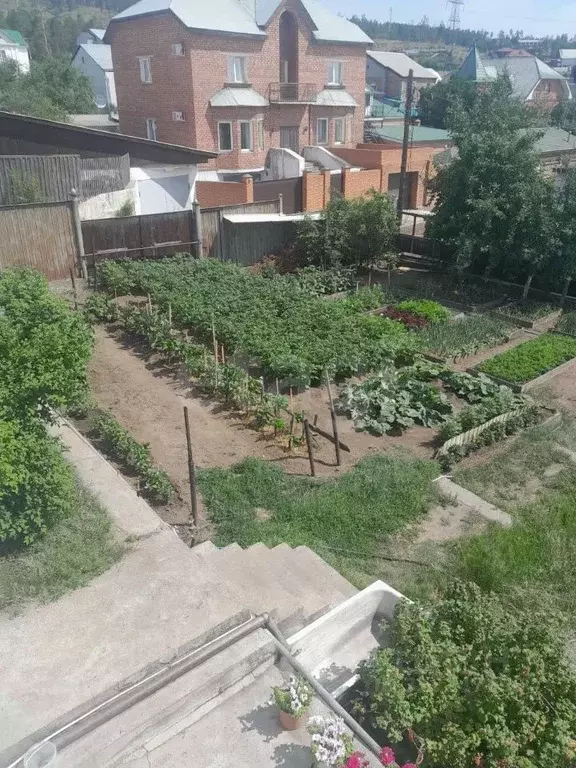 Дом в Бурятия, Улан-Удэ Солнечный мкр, ул. Рябиновая, 115 (190 м) - Фото 1