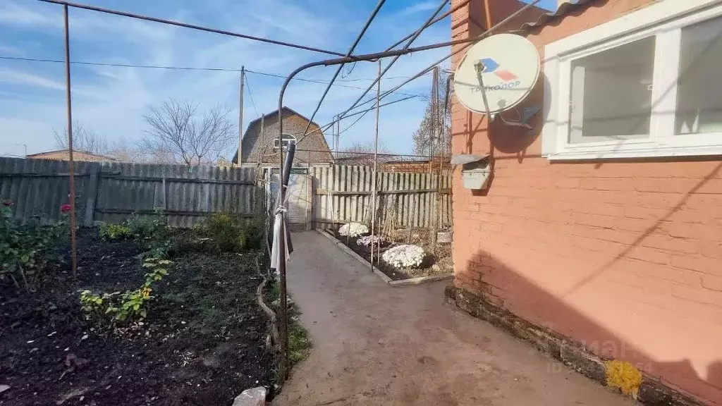 Дом в Ставропольский край, Новоалександровский муниципальный округ, ... - Фото 2