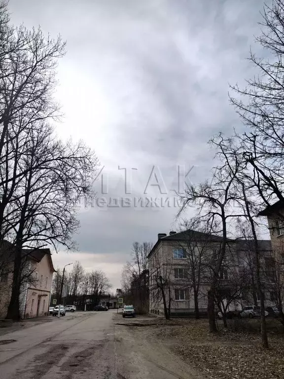 2-к. квартира, 50 м, 1/3 эт. - Фото 1